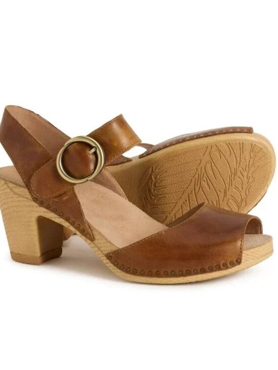 Dansko Shoes - NWT! Dansko Tamra - Leather Sandals for Women, Tan Size 39 (US 9)New without Box